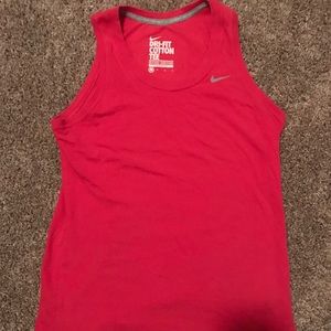 Nike workout tank